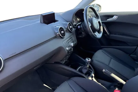 15 of 51 for Audi A1 1.4 TFSI Sport Sportback Euro 6 (s/s) 5dr (Nav)