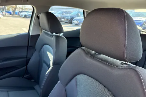 24 of 51 for Audi A1 1.4 TFSI Sport Sportback Euro 6 (s/s) 5dr (Nav)