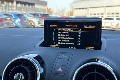 36 of 51 for Audi A1 1.4 TFSI Sport Sportback Euro 6 (s/s) 5dr (Nav)