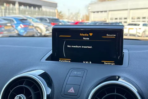 37 of 51 for Audi A1 1.4 TFSI Sport Sportback Euro 6 (s/s) 5dr (Nav)