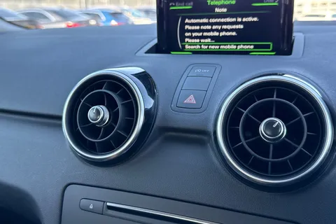 42 of 51 for Audi A1 1.4 TFSI Sport Sportback Euro 6 (s/s) 5dr (Nav)