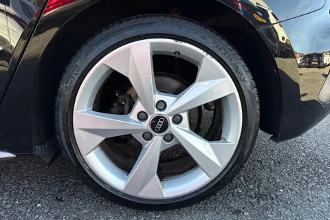 GJ21ZXF Audi A3 1.5 TFSI 35 S line Sportback S Tronic Euro 6 (s/s) 5dr Thumbnail #7