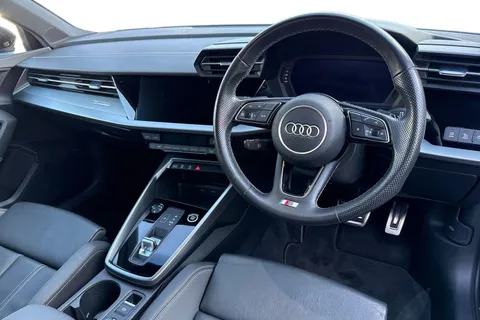 GJ21ZXF Audi A3 1.5 TFSI 35 S line Sportback S Tronic Euro 6 (s/s) 5dr Thumbnail #8