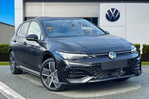  Volkswagen Golf 1.5 eTSI MHEV Black Edition DSG Euro 6 (s/s) 5dr Thumbnail #1