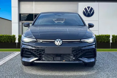  Volkswagen Golf 1.5 eTSI MHEV Black Edition DSG Euro 6 (s/s) 5dr Thumbnail #5