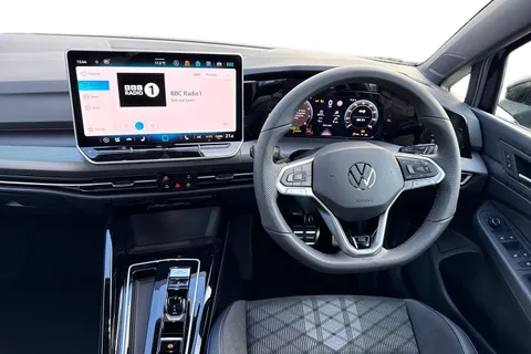  Volkswagen Golf 1.5 eTSI MHEV Black Edition DSG Euro 6 (s/s) 5dr Thumbnail #17