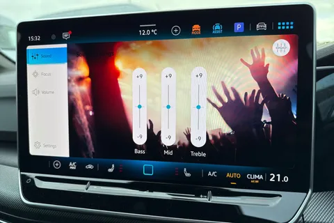  Volkswagen Golf 1.5 eTSI MHEV Black Edition DSG Euro 6 (s/s) 5dr Thumbnail #50