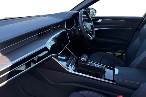 YY74PKK Audi A6 Saloon Black Edition 40 TFSI  204 PS S tronic Thumbnail #16