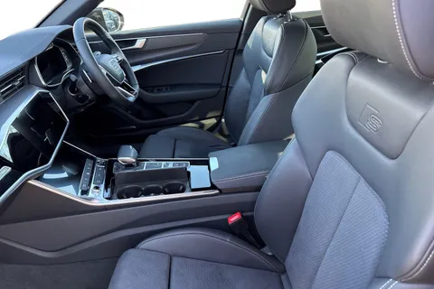 YY74PKK Audi A6 Saloon Black Edition 40 TFSI  204 PS S tronic Thumbnail #17