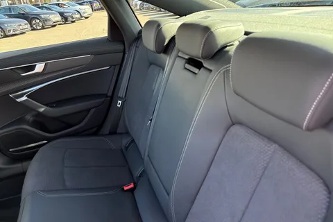 YY74PKK Audi A6 Saloon Black Edition 40 TFSI  204 PS S tronic Thumbnail #20