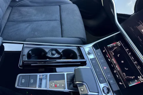 YY74PKK Audi A6 Saloon Black Edition 40 TFSI  204 PS S tronic Thumbnail #24