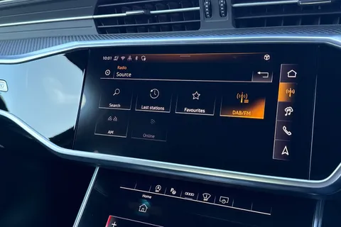 YY74PKK Audi A6 Saloon Black Edition 40 TFSI  204 PS S tronic Thumbnail #39