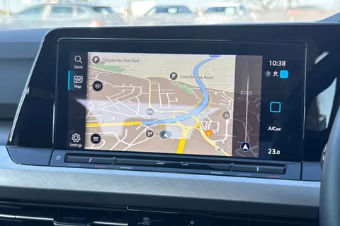 17 of 43 for VOLKSWAGEN GOLF 1.0 TSI Life 5dr