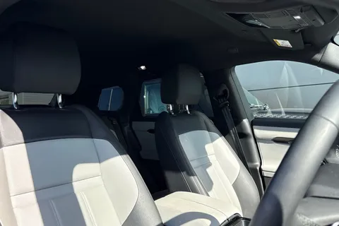 DU75YOR Land Rover Range Rover Evoque 2.0 D200 Dynamic SE 5dr Thumbnail #22