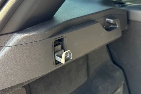 DU75YOR Land Rover Range Rover Evoque 2.0 D200 Dynamic SE 5dr Thumbnail #28