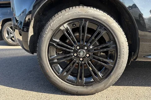 DU75YOR Land Rover Range Rover Evoque 2.0 D200 Dynamic SE 5dr Thumbnail #35