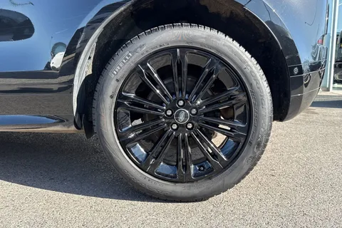 DU75YOR Land Rover Range Rover Evoque 2.0 D200 Dynamic SE 5dr Thumbnail #38