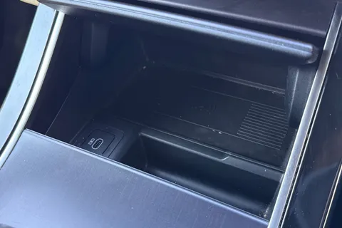 DU75YOR Land Rover Range Rover Evoque 2.0 D200 Dynamic SE 5dr Thumbnail #44