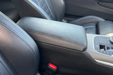 YB21EKZ BMW 4 Series 2.0 420d MHT M Sport Auto xDrive Euro 6 (s/s) 2dr Thumbnail #40