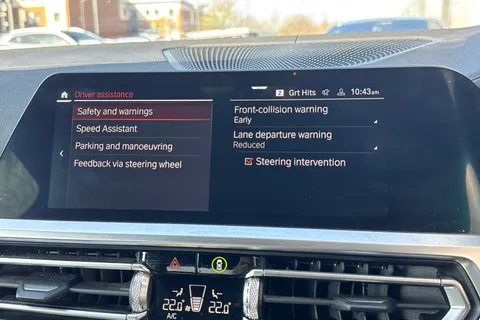 YB21EKZ BMW 4 Series 2.0 420d MHT M Sport Auto xDrive Euro 6 (s/s) 2dr Thumbnail #55