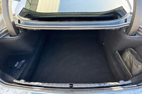 YB68XEJ BMW 8 Series 3.0 840d Steptronic xDrive Euro 6 (s/s) 2dr Thumbnail #7