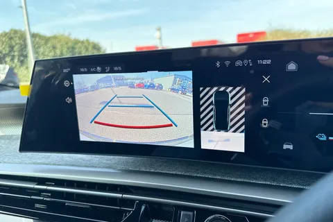 54 of 67 for PEUGEOT E-3008 73kWh GT Auto 5dr