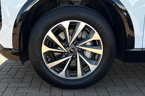 KM75VXR Audi Q6 E-Tron Q6 SUV Sport e-tron 185,00 kW Thumbnail #13