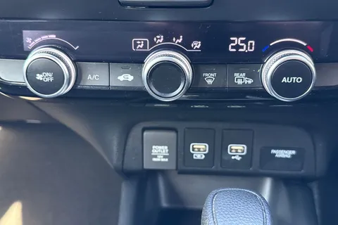 SA72UUW Honda Jazz 1.5 i-MMD Hybrid SR 5dr eCVT Thumbnail #22