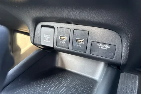 SA72UUW Honda Jazz 1.5 i-MMD Hybrid SR 5dr eCVT Thumbnail #40