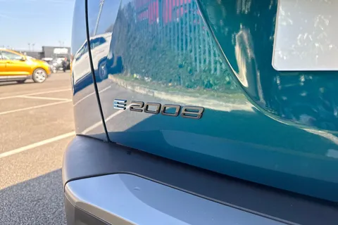 32 of 67 for PEUGEOT e-2008 54kWh GT Auto 5dr (7kW Charger)