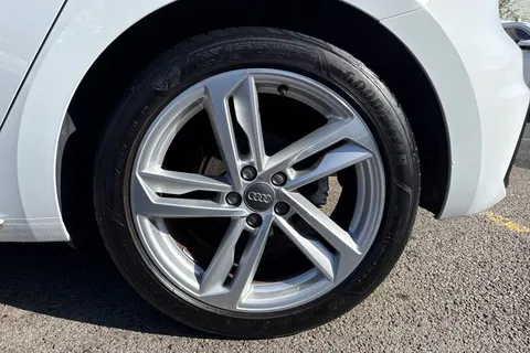 WR19NZX Audi A1 1.0 TFSI 30 S line Sportback Euro 6 (s/s) 5dr Thumbnail #14