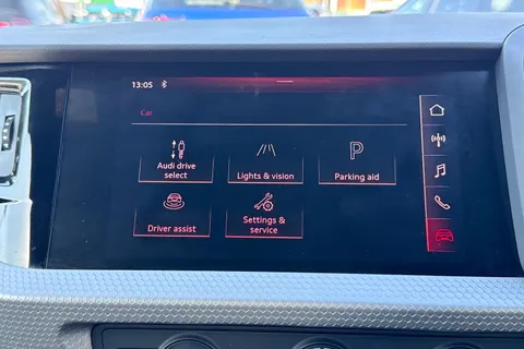 WR19NZX Audi A1 1.0 TFSI 30 S line Sportback Euro 6 (s/s) 5dr Thumbnail #18