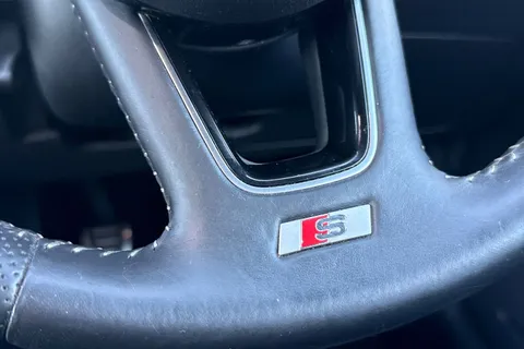 WR19NZX Audi A1 1.0 TFSI 30 S line Sportback Euro 6 (s/s) 5dr Thumbnail #35