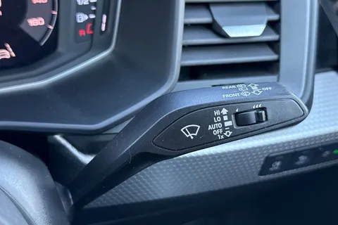 WR19NZX Audi A1 1.0 TFSI 30 S line Sportback Euro 6 (s/s) 5dr Thumbnail #41