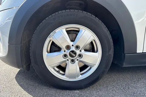 12 of 63 for Mini Hatch 1.5 Cooper Classic Euro 6 (s/s) 5dr