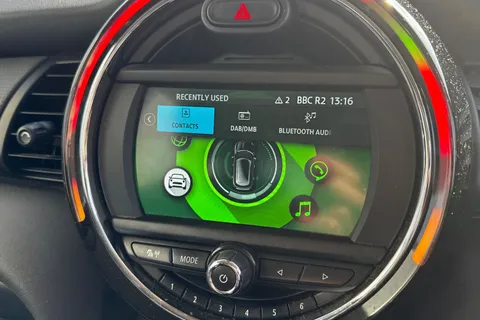 41 of 63 for Mini Hatch 1.5 Cooper Classic Euro 6 (s/s) 5dr