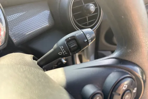 54 of 63 for Mini Hatch 1.5 Cooper Classic Euro 6 (s/s) 5dr