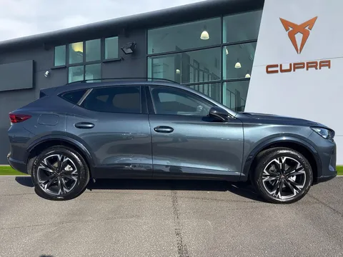 MF25OPW CUPRA Formentor 1.5 eTSI 150 V1 5dr DSG Thumbnail #3