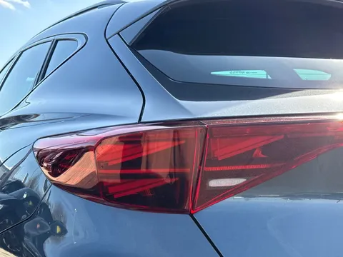 MF25OPW CUPRA Formentor 1.5 eTSI 150 V1 5dr DSG Thumbnail #16