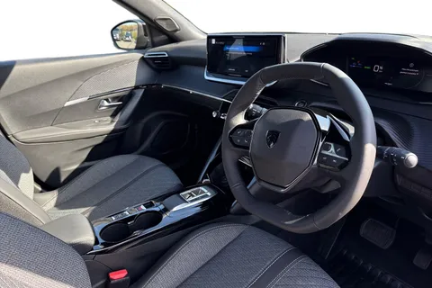 7 of 67 for PEUGEOT e-2008 54kWh Allure Auto 5dr (7kW Charger)