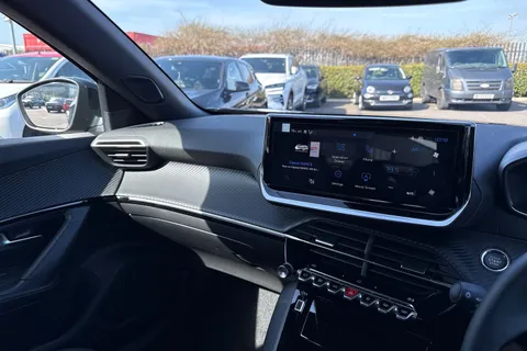 11 of 67 for PEUGEOT e-2008 54kWh Allure Auto 5dr (7kW Charger)