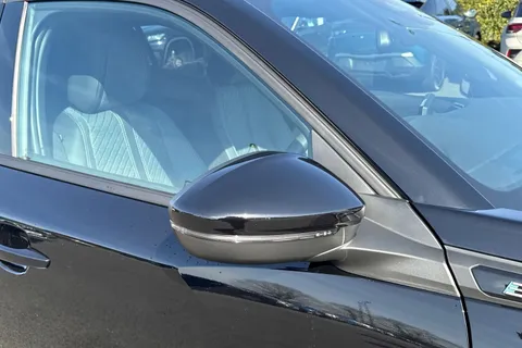 27 of 67 for PEUGEOT e-2008 54kWh Allure Auto 5dr (7kW Charger)