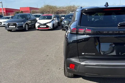 34 of 67 for PEUGEOT e-2008 54kWh Allure Auto 5dr (7kW Charger)