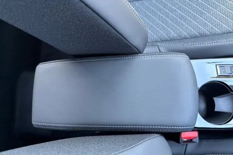 56 of 67 for PEUGEOT e-2008 54kWh Allure Auto 5dr (7kW Charger)