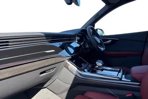 PJ75XKD Audi SQ7 SUV  Black Edition TFSI  507 PS tiptronic Thumbnail #15