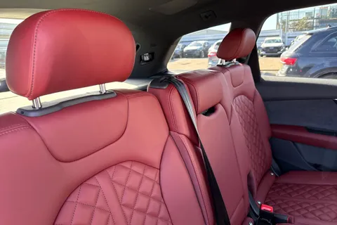 PJ75XKD Audi SQ7 SUV  Black Edition TFSI  507 PS tiptronic Thumbnail #19