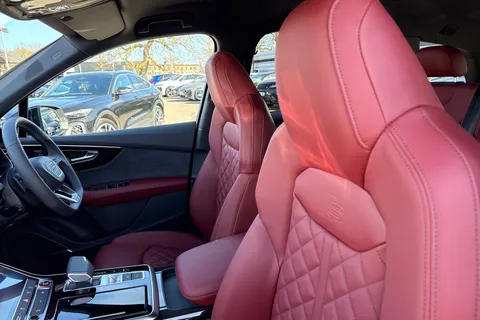 PJ75XKD Audi SQ7 SUV  Black Edition TFSI  507 PS tiptronic Thumbnail #24