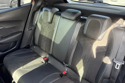 19 of 67 for PEUGEOT e-2008 50kWh GT Premium Auto 5dr (7kW Charger)