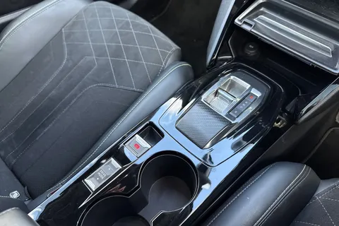 23 of 67 for PEUGEOT e-2008 50kWh GT Premium Auto 5dr (7kW Charger)