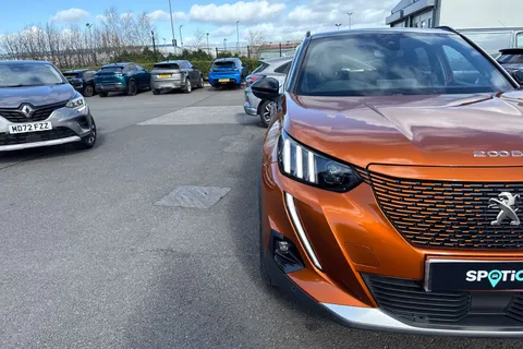 25 of 67 for PEUGEOT e-2008 50kWh GT Premium Auto 5dr (7kW Charger)